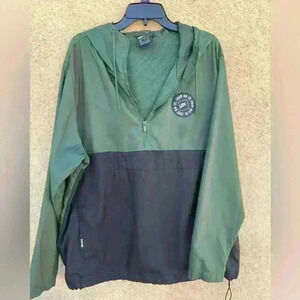 Nike Men’s Windbreaker